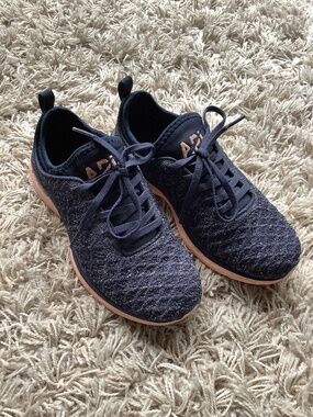 APL Techloom Phantom Sneakers